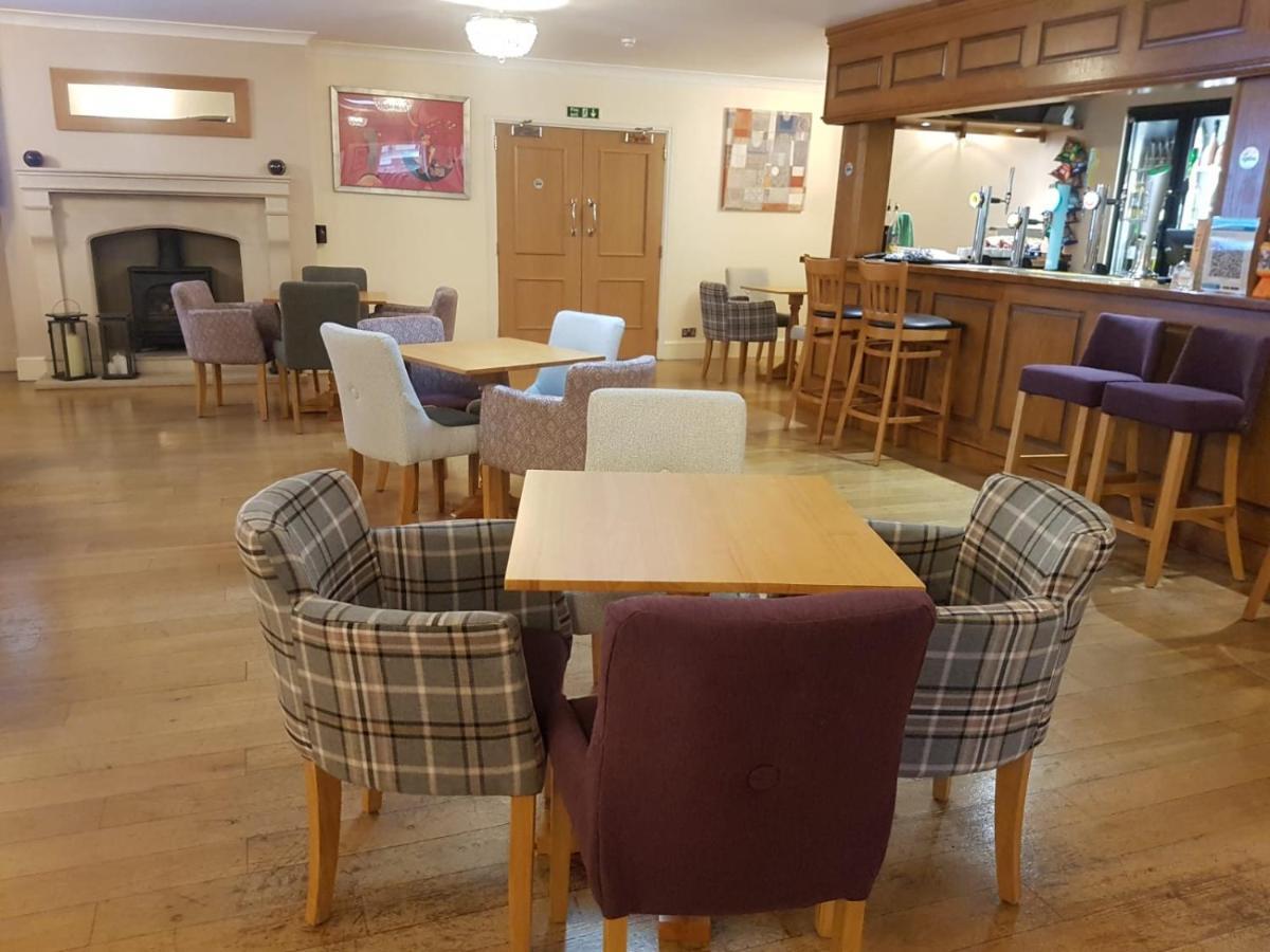 Exeter Court Hotel Exminster Bagian luar foto
