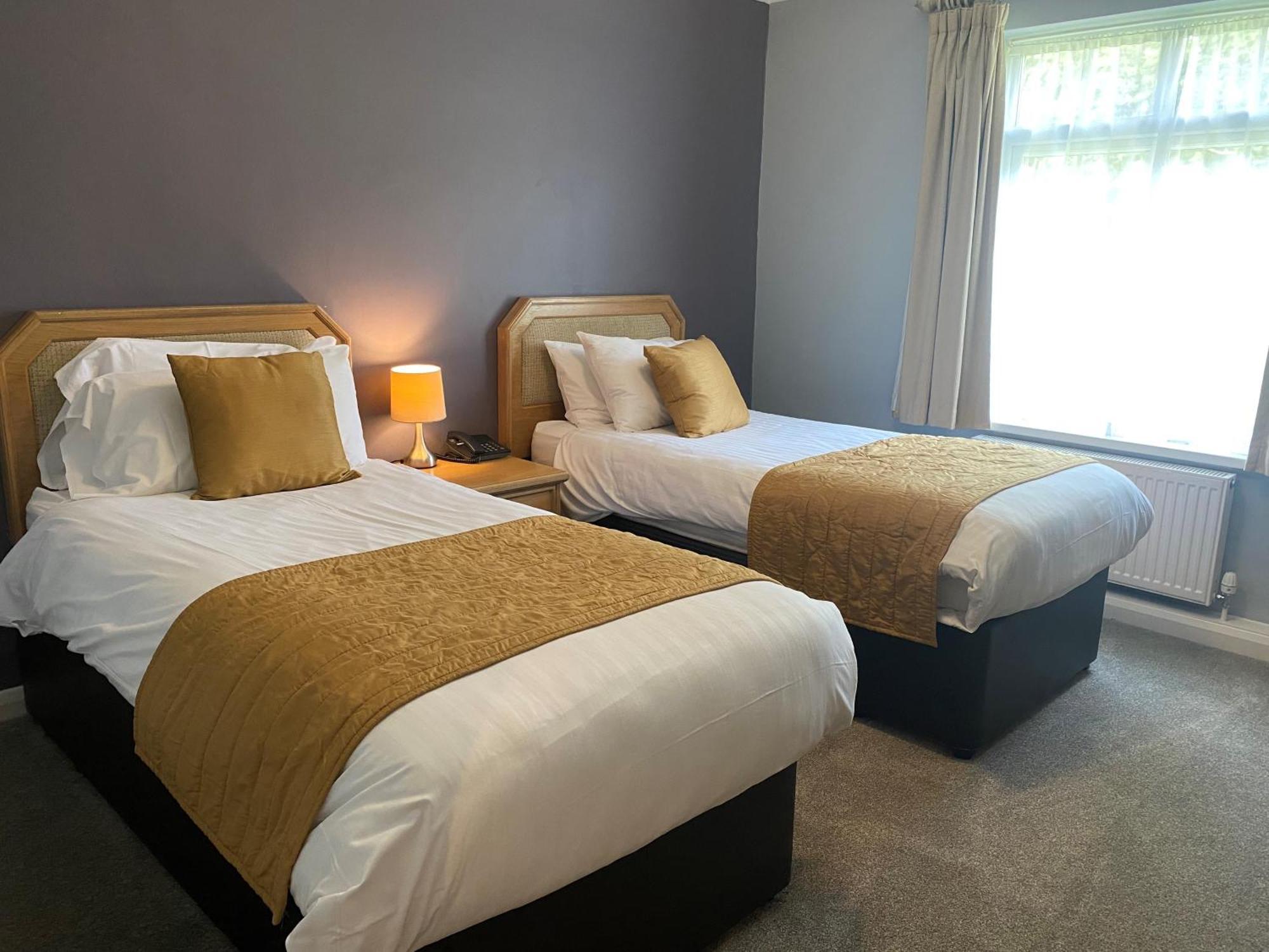 Exeter Court Hotel Exminster Bagian luar foto