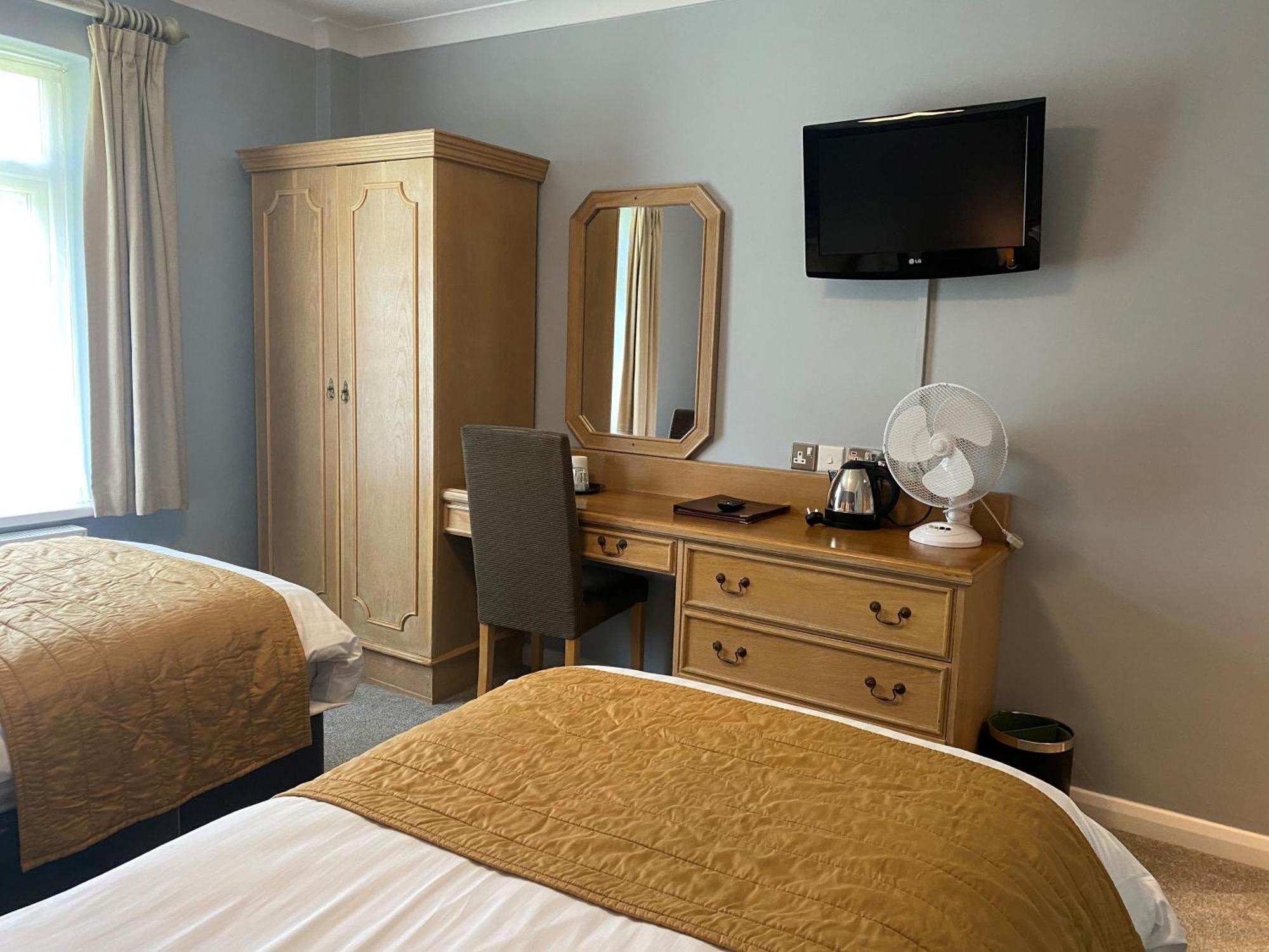 Exeter Court Hotel Exminster Bagian luar foto